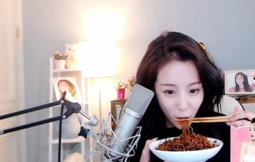 娱乐吃瓜酱墨茶